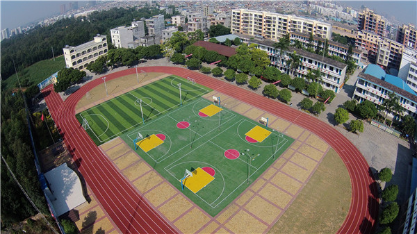 廉州鎮平田小學航拍校園全景圖.jpg